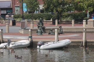 Alex Haley Statue